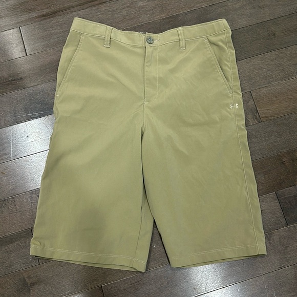 Under Armour Other - Under Armour boys youth XL YXL long khaki shorts golf